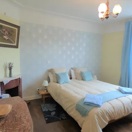 Les Tibles Bed & Breakfast Nanthiat