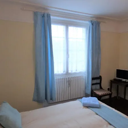 Les Tibles Bed & Breakfast *