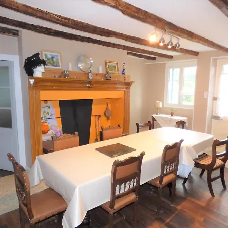 Les Tibles Bed & Breakfast *